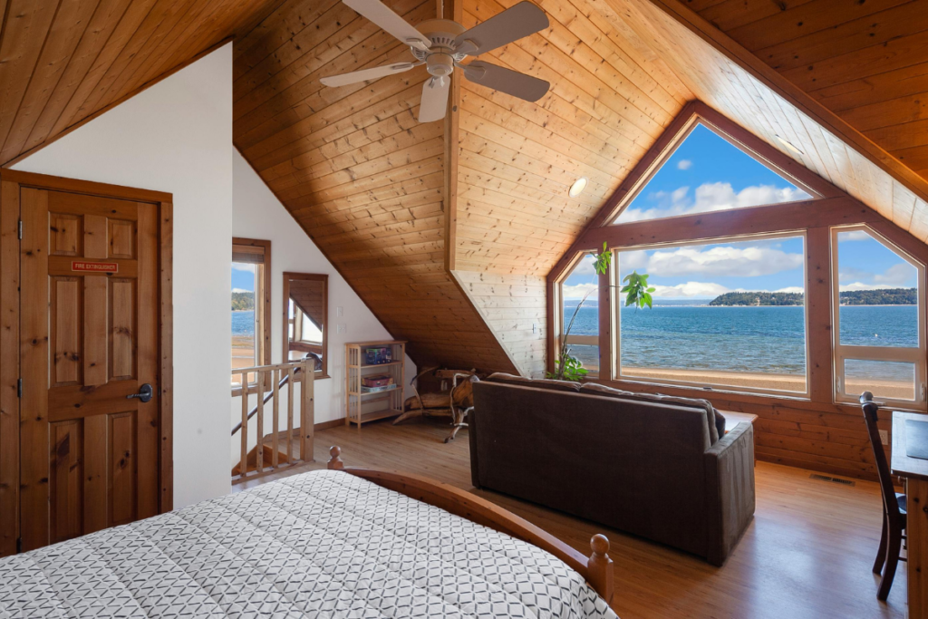 Dust-free oceanfront bedroom showcasing how deep cleaning improves indoor air quality and comfort.